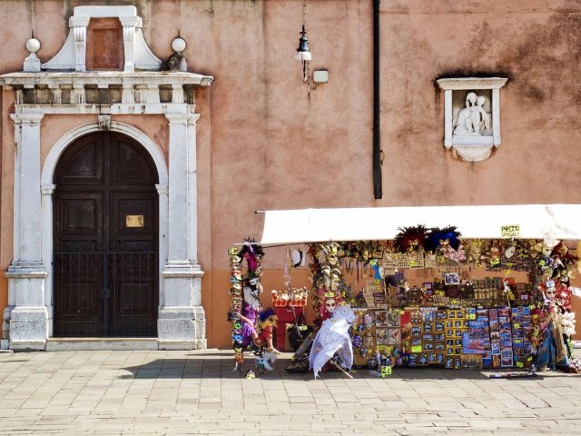 Souvenir shop